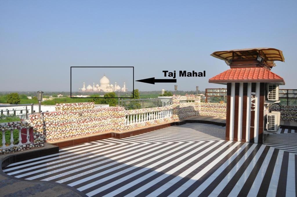 Sun - A Taj View Heritage Hotel Agra  Extérieur photo